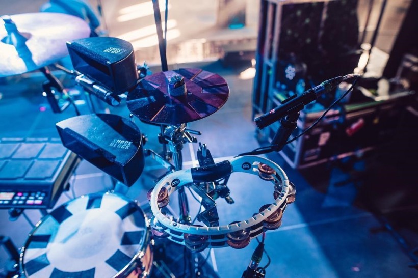 一支麥克風(fēng)，三種神奇音效，你說值不值——怡生好產(chǎn)品第八期告訴你，不存在的