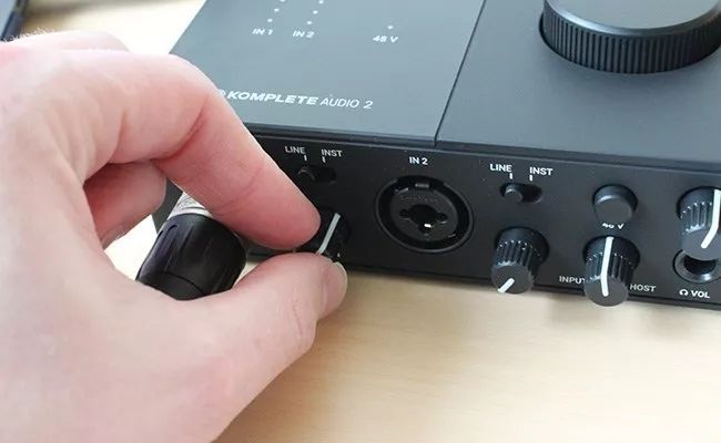 如何制作自己的播客？