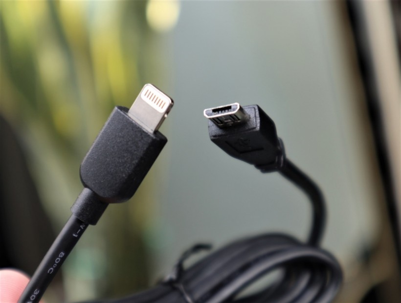 大道至簡:Shure MV5 電容式數(shù)字麥克風(fēng)試用體驗(yàn)